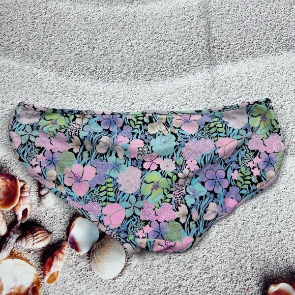 Victoria’s Secret floral bikini bottoms L - Picture 5 of 6